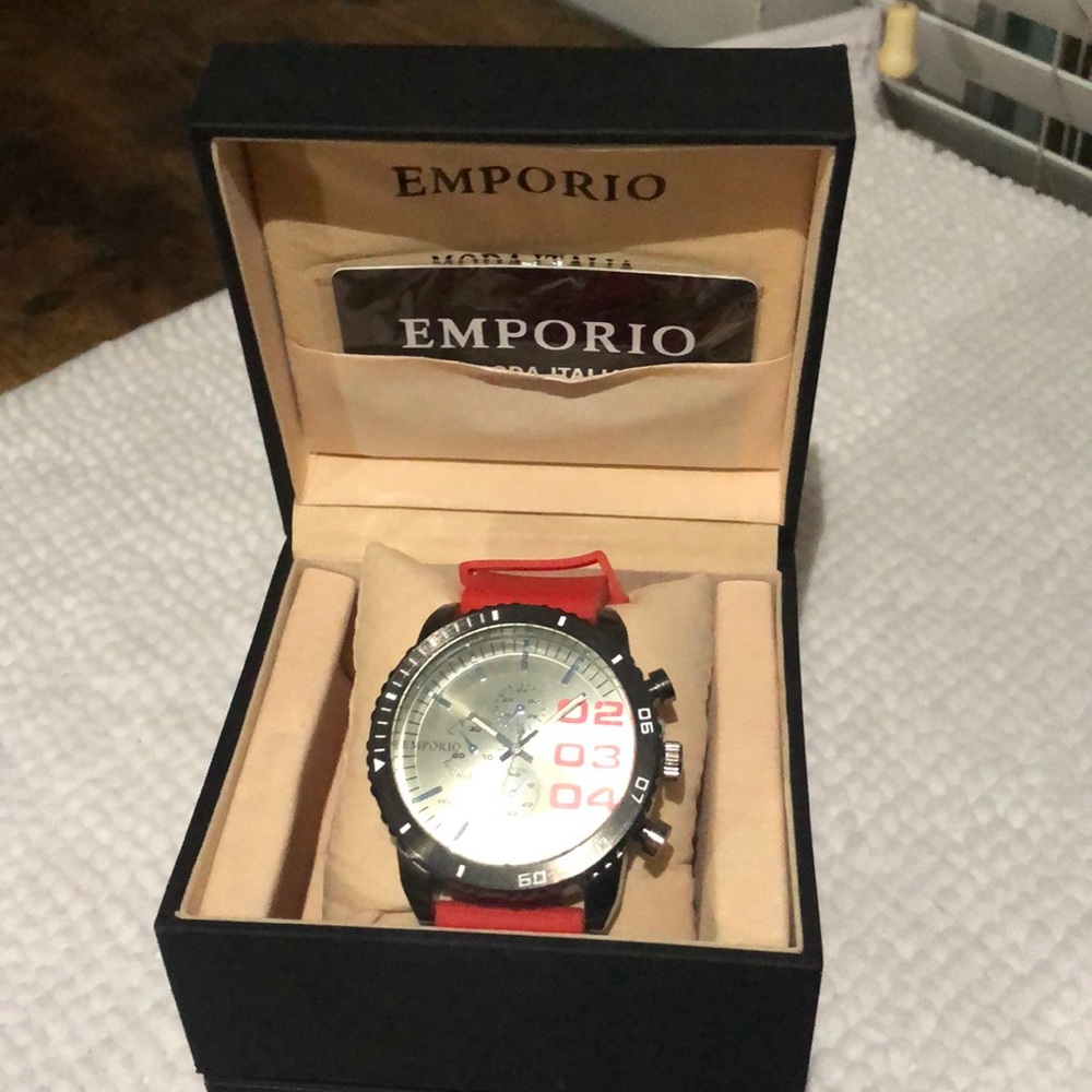 Emporio Armani Watch Red (battery NOT included)